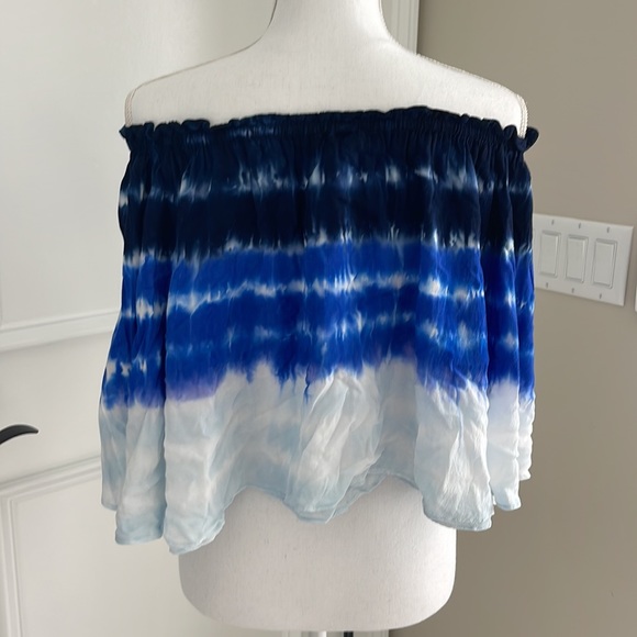 Size small - Picture 2 of 7